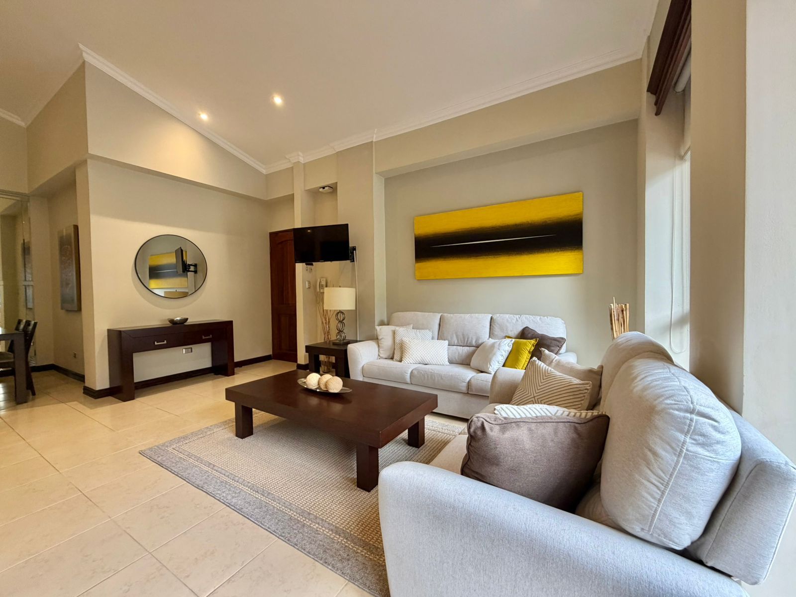 Apartamento totalmente amoblado  - Foto 2