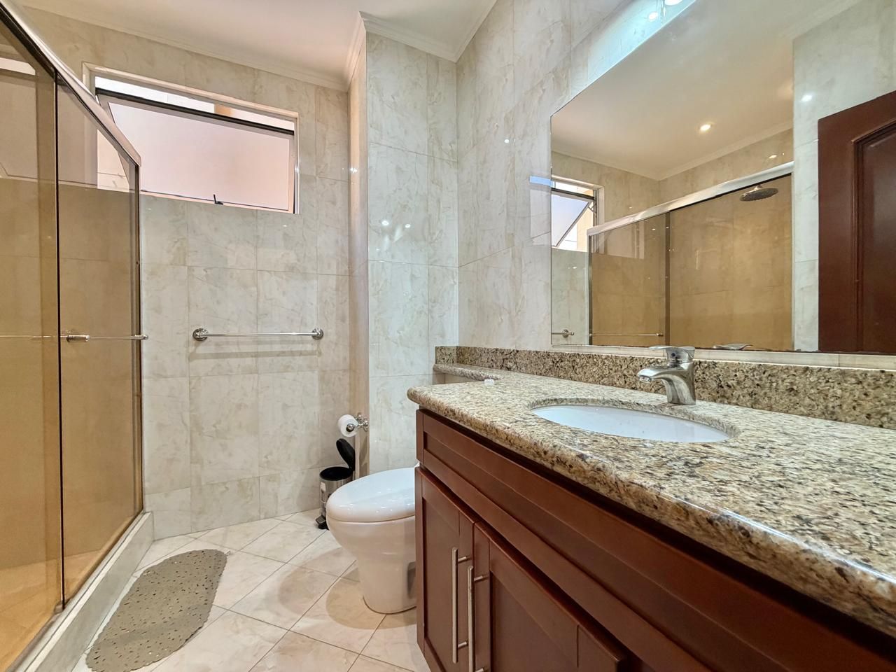 Apartamento totalmente amoblado - Foto 7