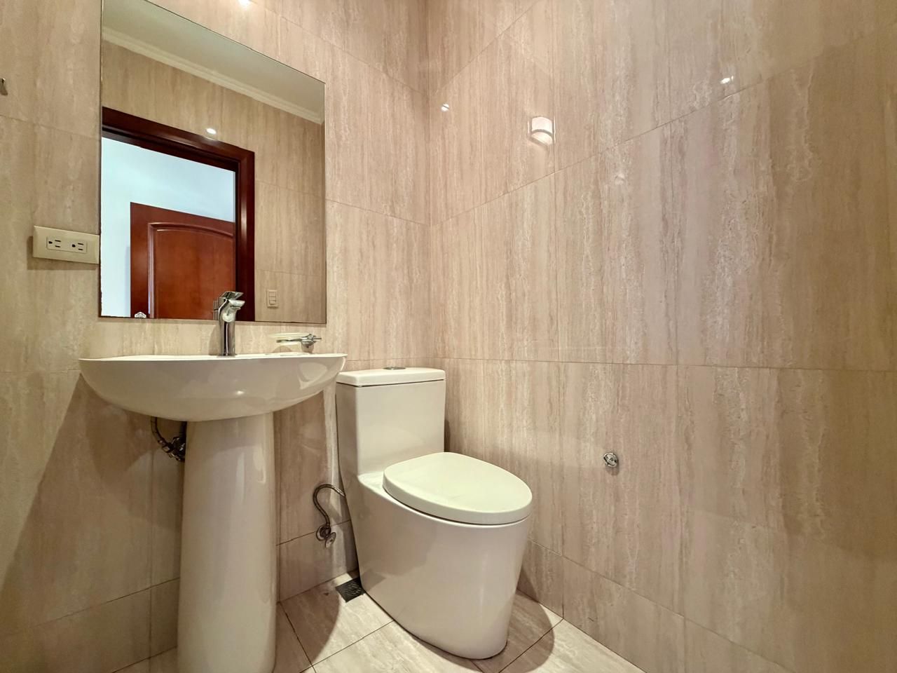 Apartamento con Gran Terraza y línea blanca - Foto 11