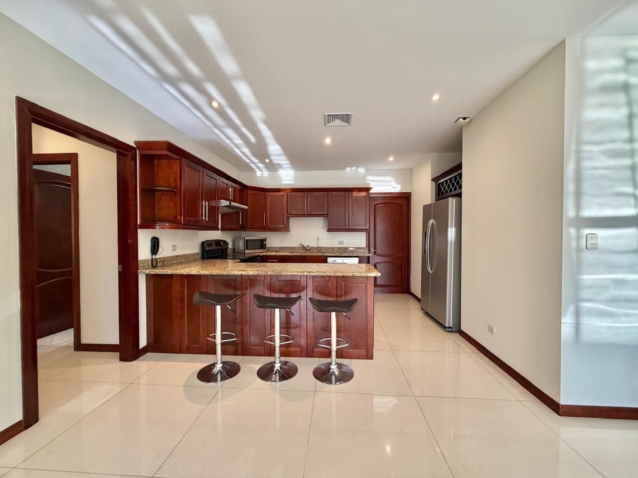 Apartamento amplio con lindas vistas - Foto 4