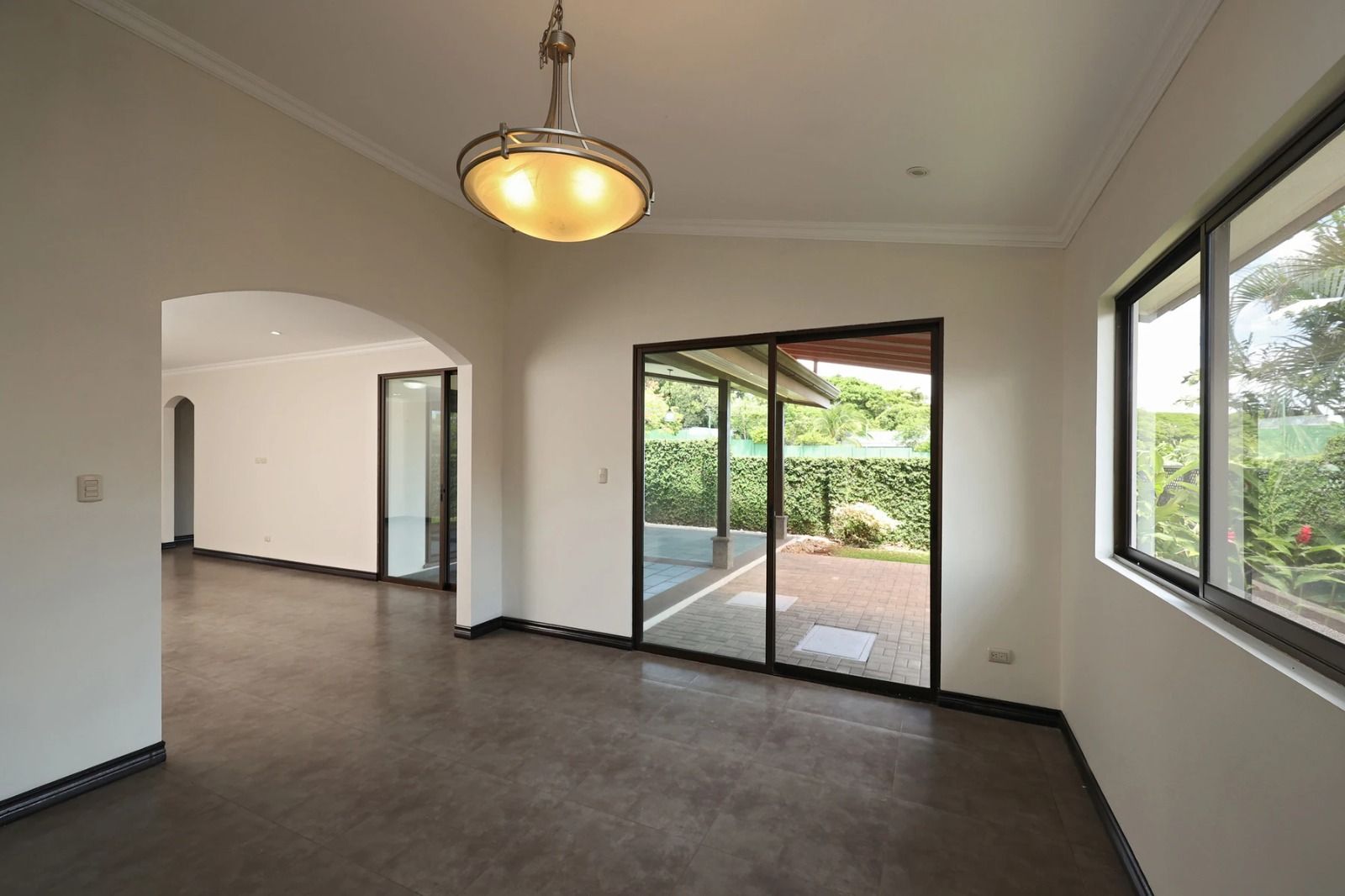 Casa Grande en condominio exclusivo - Foto 4