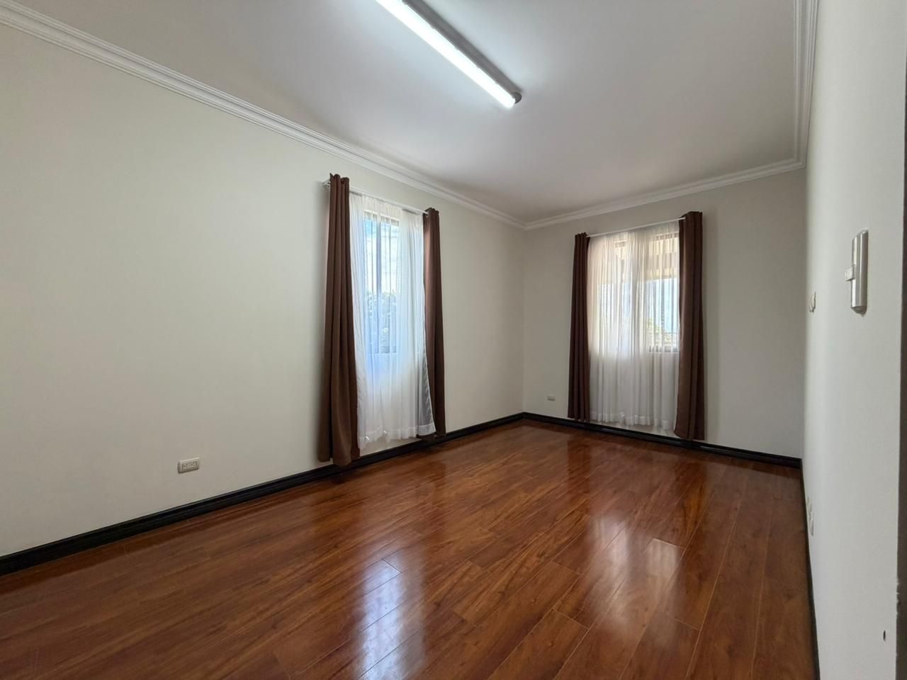 Casa Grande en condominio exclusivo - Foto 8